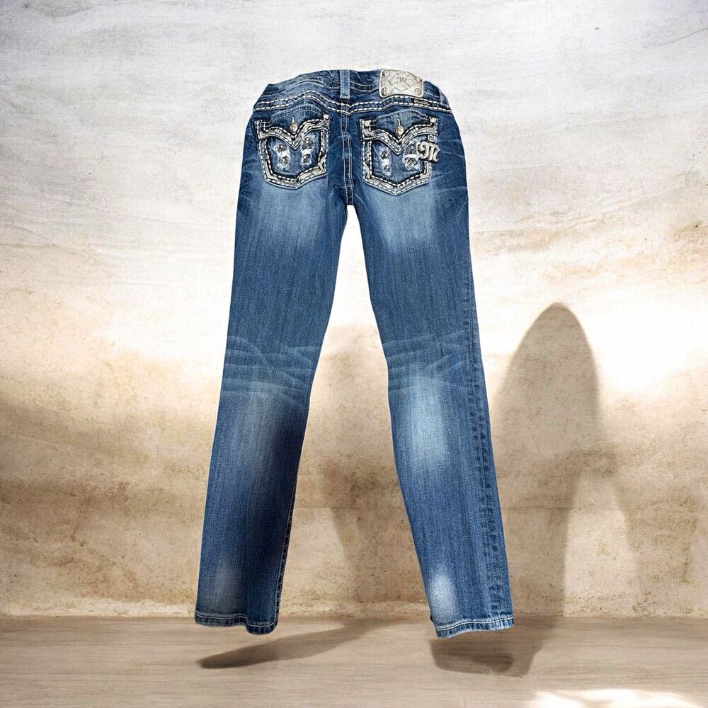 Miss Me Women's Blue Medium Wash Straight Jeans 5-Pocket Embellished Size 29